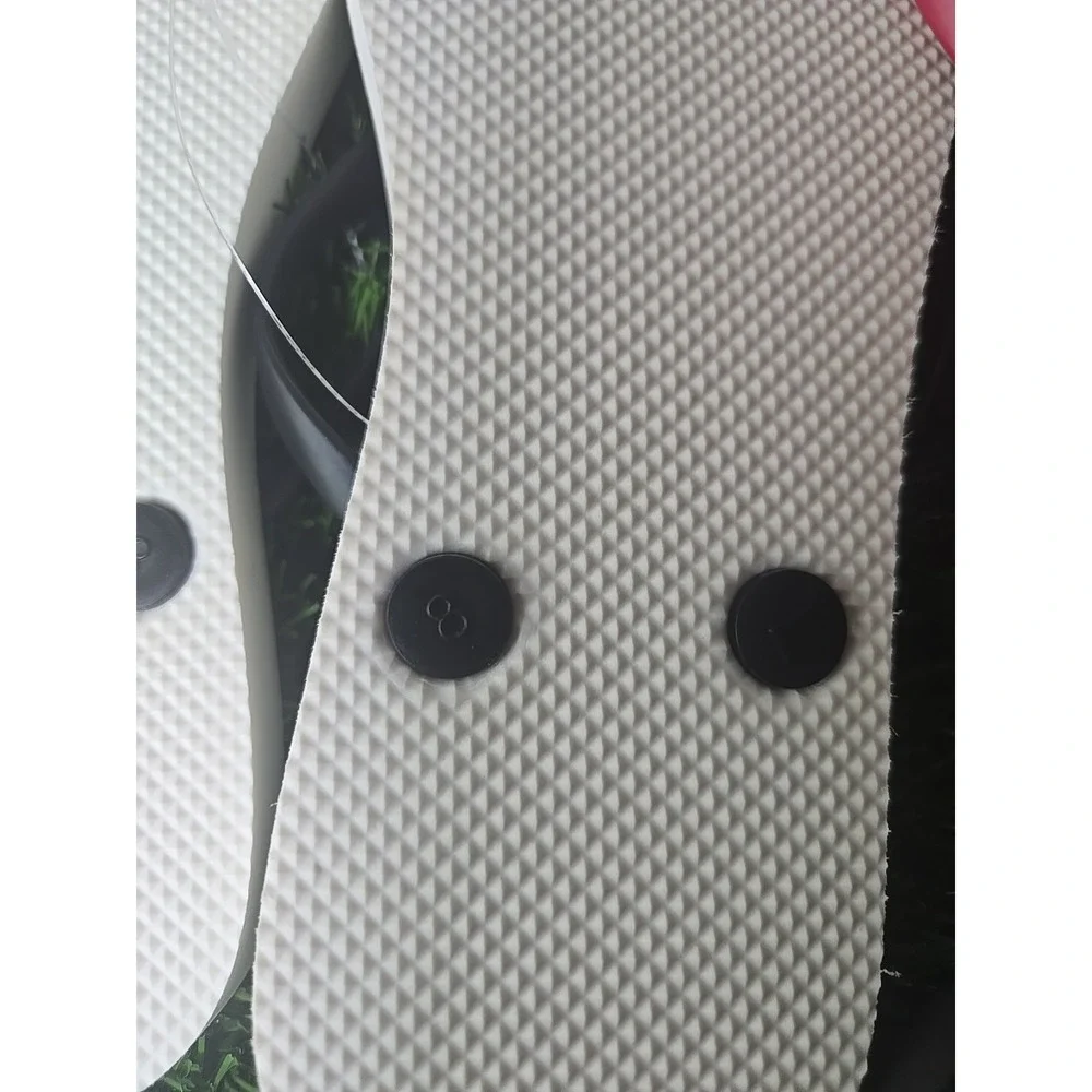 Old Navy 3-Pack Women's Flip Flops New Sandals Size 9 Pink, Black,White Stripe - Picture 4 of 4